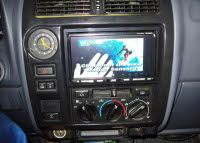 Установка Автомагнитола JVC KW-AVX810EE в Toyota Land Cruiser